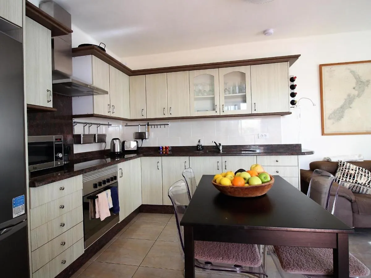דירות קוסטה טגוויסה Casa De Mas En Playa Bastian