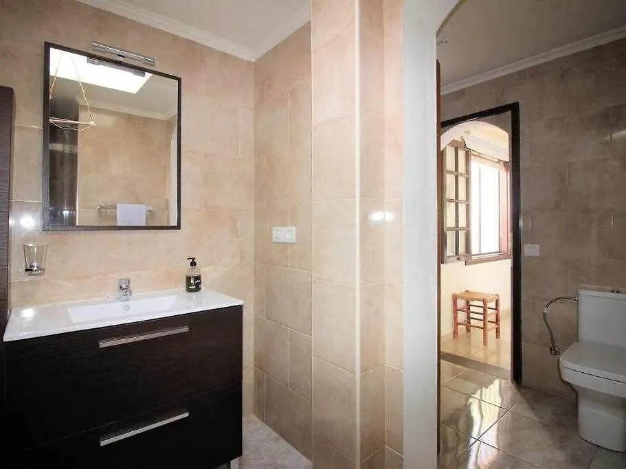 דירות קוסטה טגוויסה Casa De Mas En Playa Bastian
