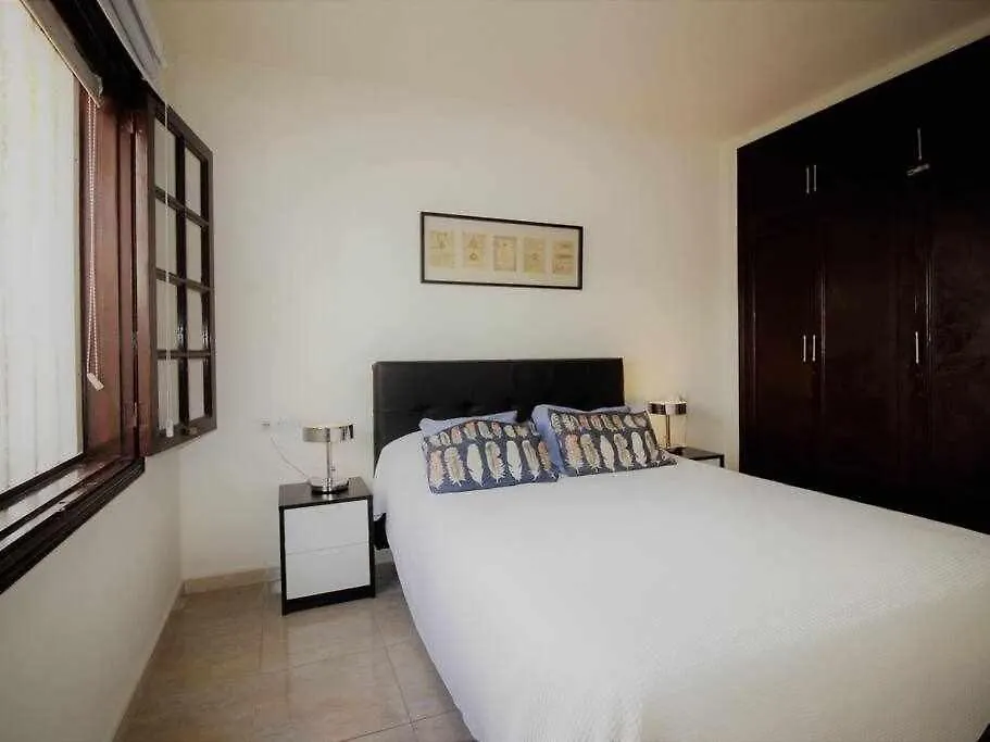 דירות קוסטה טגוויסה Casa De Mas En Playa Bastian